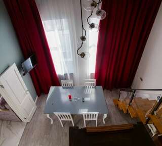 Апартаменты Gallery of stories Санкт-Петербург Люкс с видом на город-1